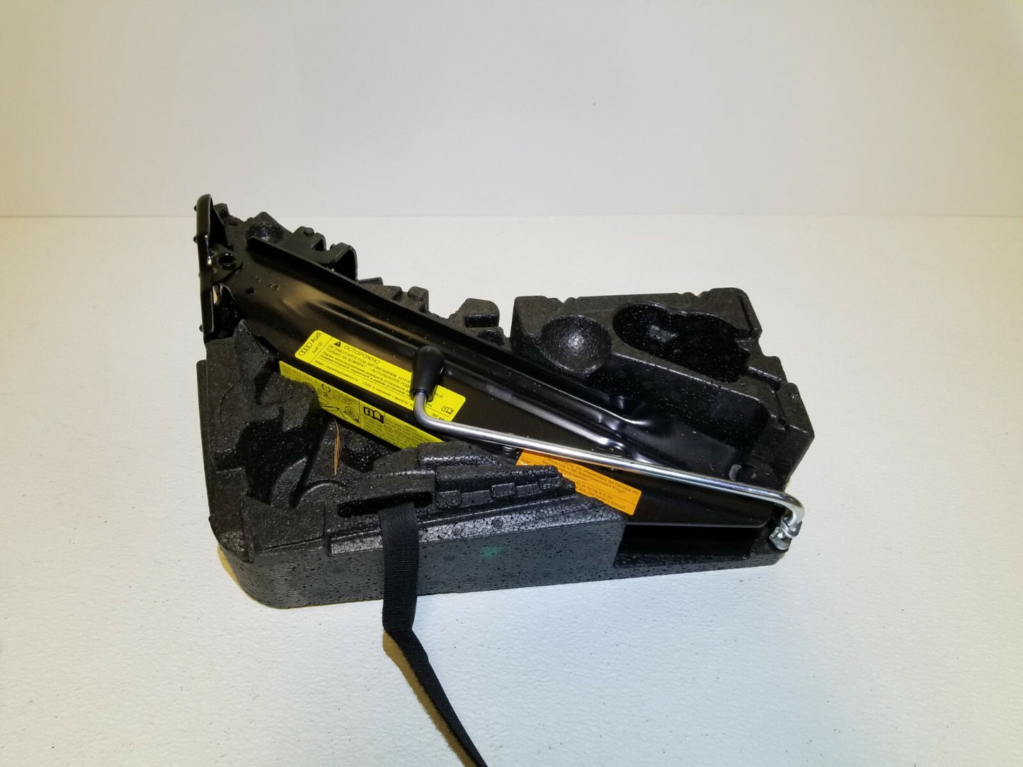 2007-2015 Audi Q7 Tool Kit W/spare Tire Jack & Wheel Chock Stop Set OEM