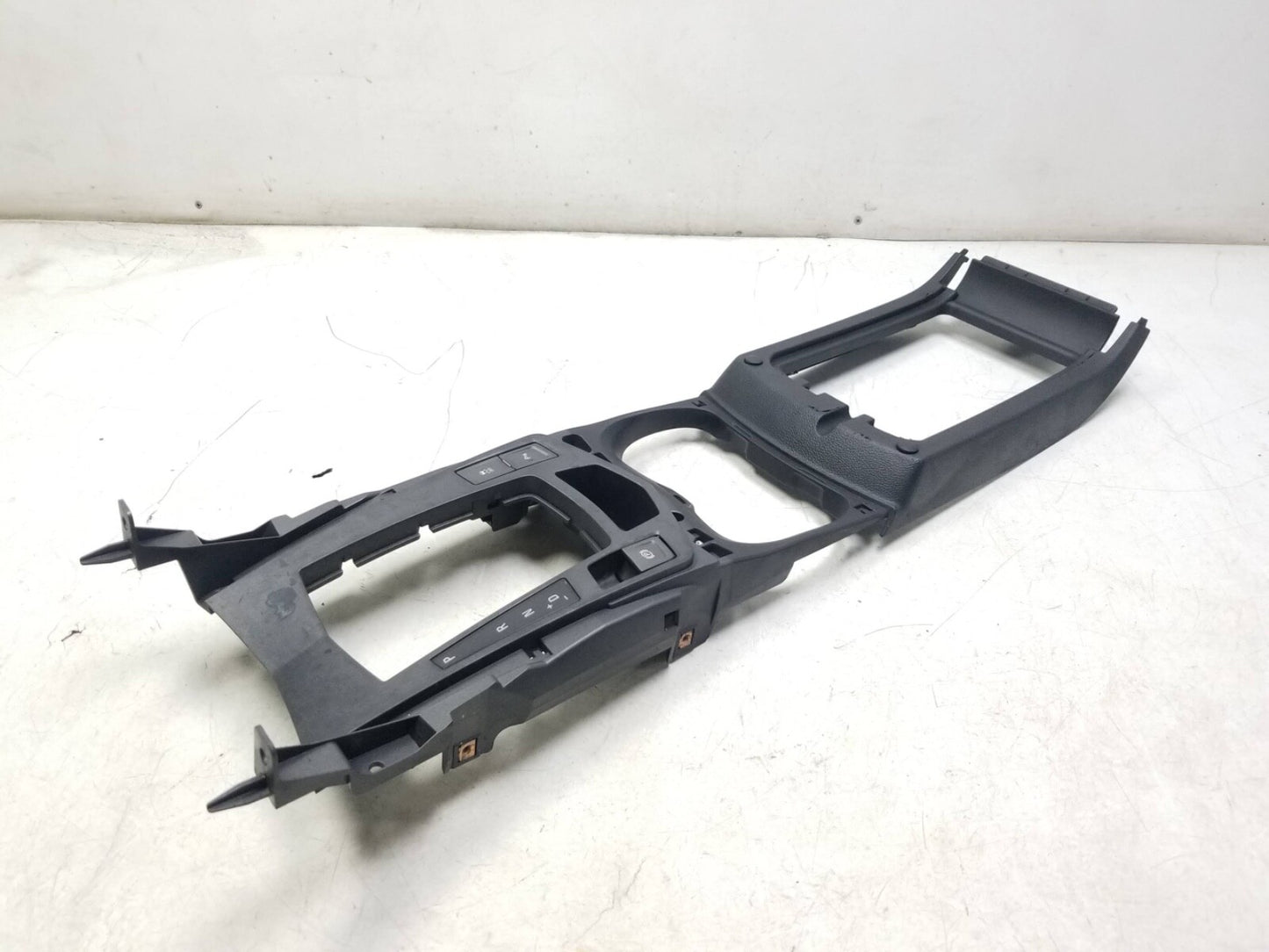 2010 - 2012 Cadillac SRX Center Console Upper Trim Panel OEM