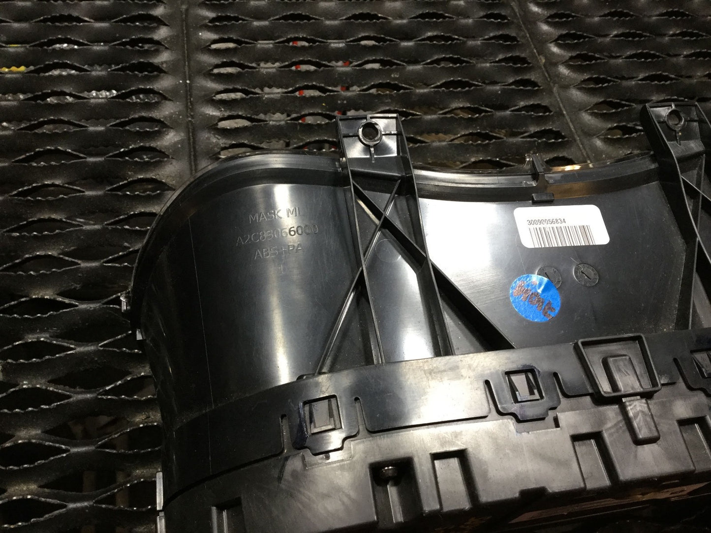 2015 Chrysler 200 Instrument Cluster Speedometer OEM
