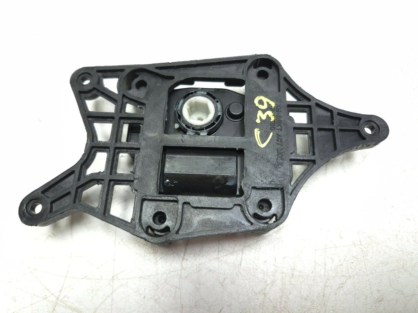 2014 Hyundai Accent HVAC Vent Actuator Flap Motor OEM