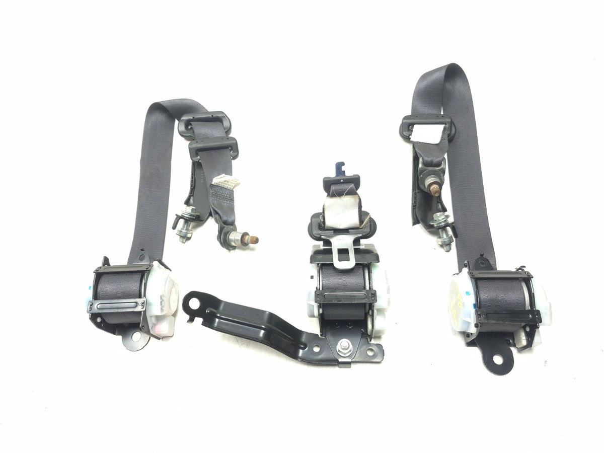 2007 Honda Fit Rear Seat Belt Retractor 3 Pcs 04827-sln-a00za OEM
