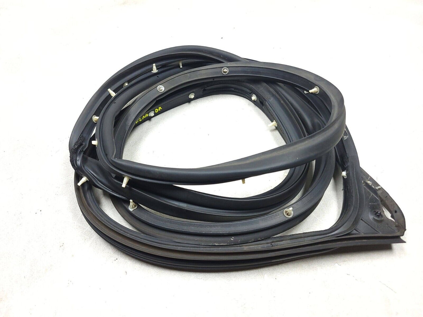 07-09 Mitsubishi Outlander Door Weatherstrip Seal Rear Driver Side Left 2pcs OEM