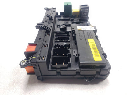 2007 Range Rover Front Interior Fuse Box Under Dashboard OEM