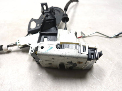 2018 Chrysler 300 Limited AWD Rear Left Driver Side Door Handle Lock Latch OEM