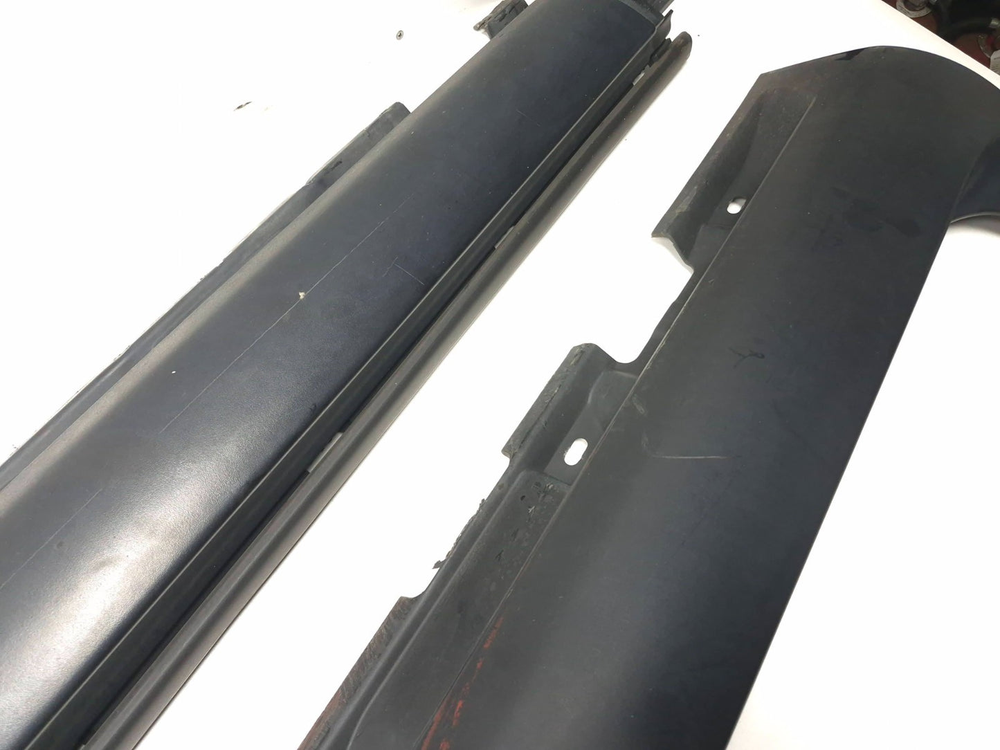 2012 Volvo C30 Rocker Panel Skirt Molding Left & Right OEM