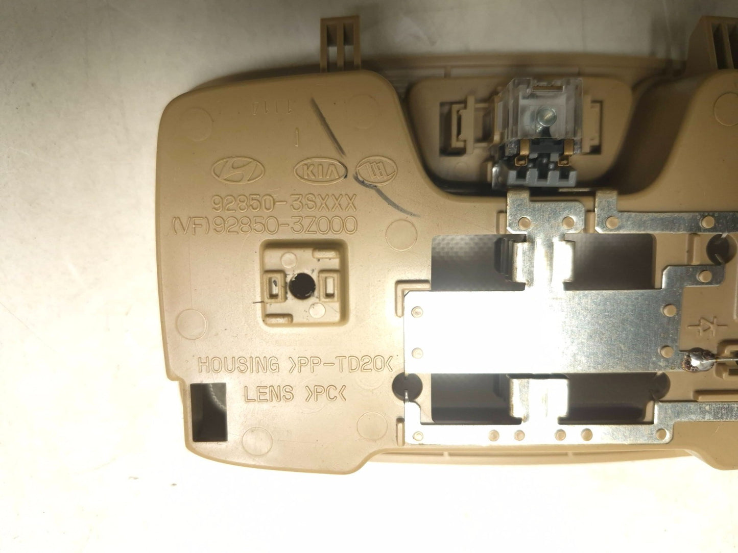 2012 Hyundai Sonata Rear Overhead Light Lamp OEM