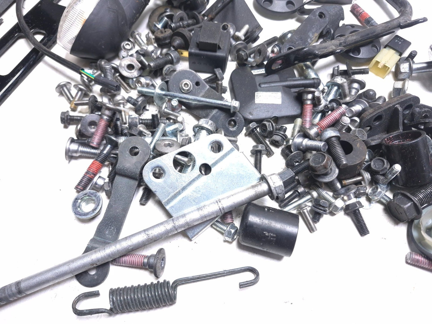 2008 Kawasaki Ninja 250r Ex250j Misc Bolt & Hardware Bracket Set OEM