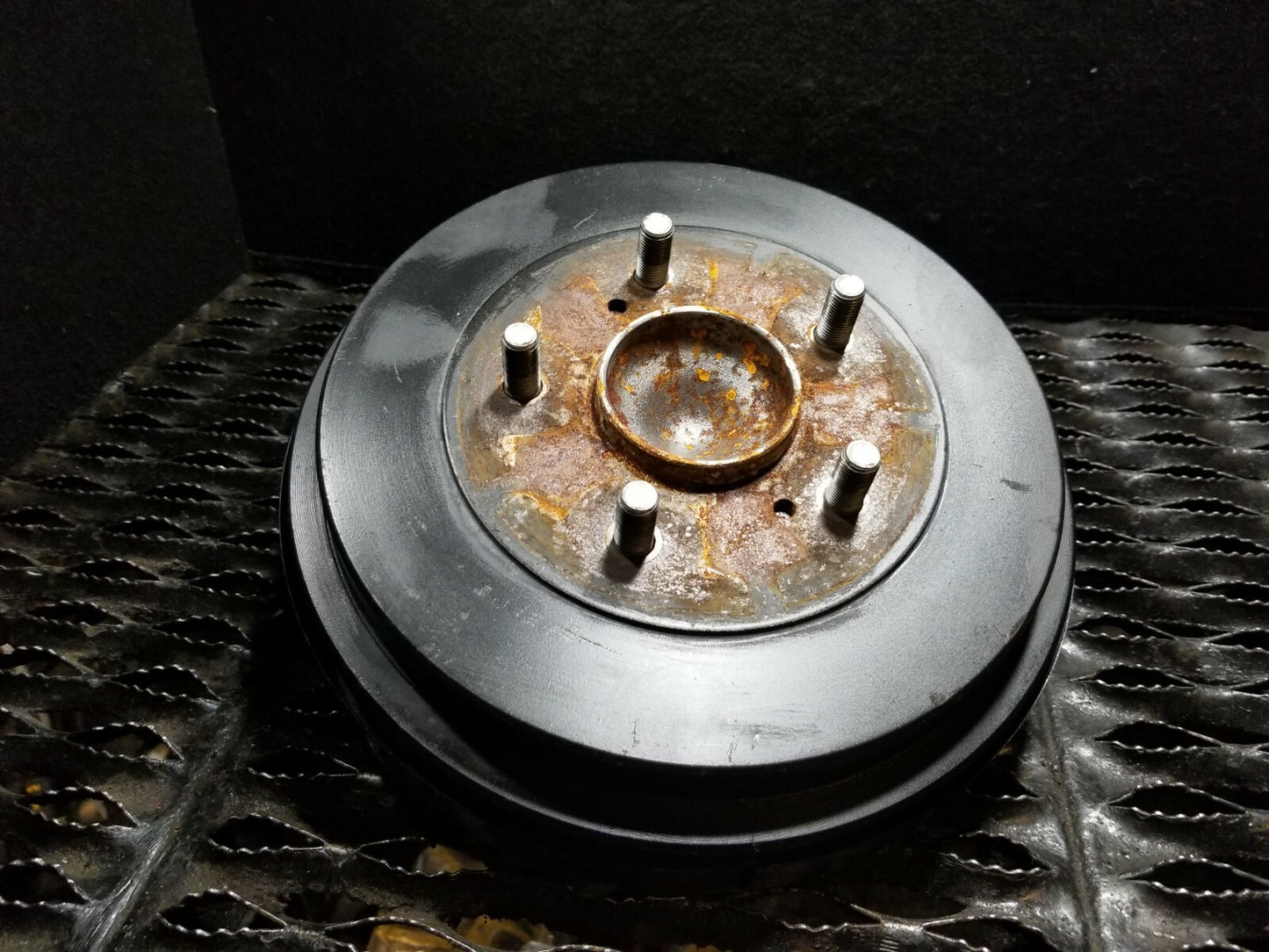 2019 Nissan Sentra Rear Wheel Hub W/ Brake Drum OEM