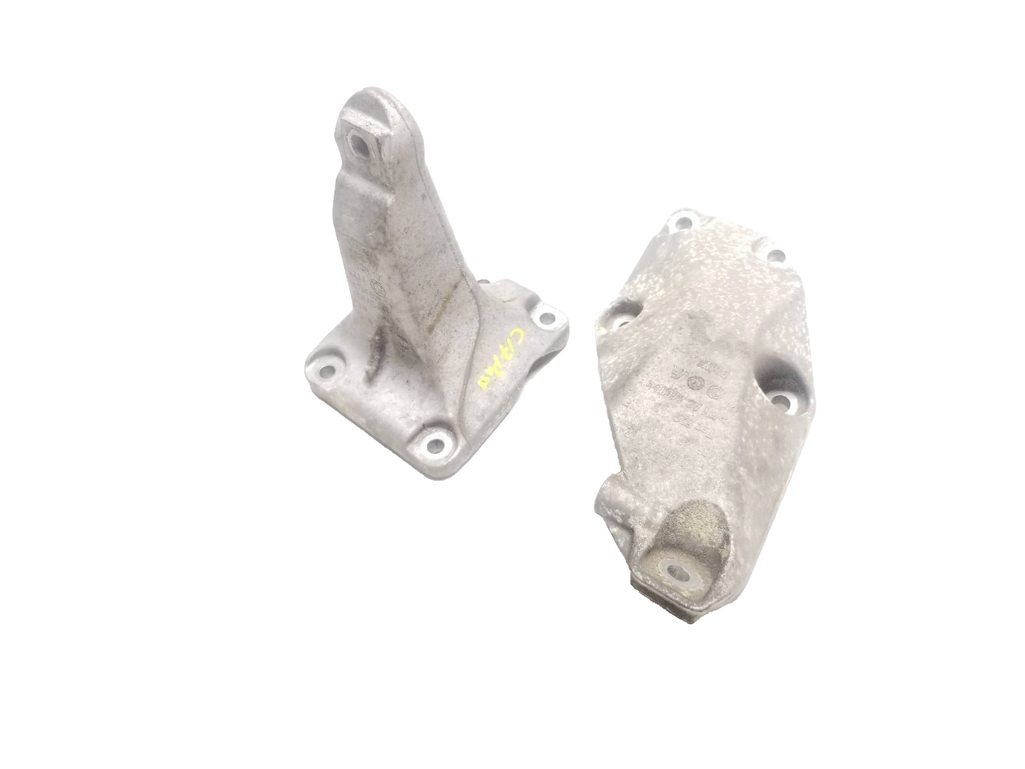 2018 BMW 330ix Engine Mount Bracket Pair OEM 76k Miles