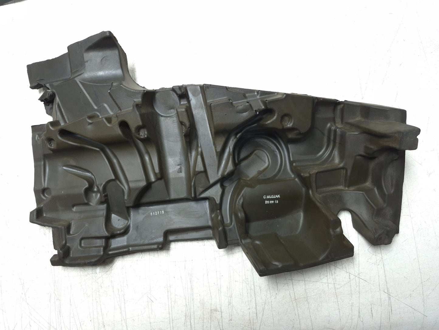 2013 BMW 328i F30 2.0l Engine Cover & Sound Absorber Panel Pair OEM