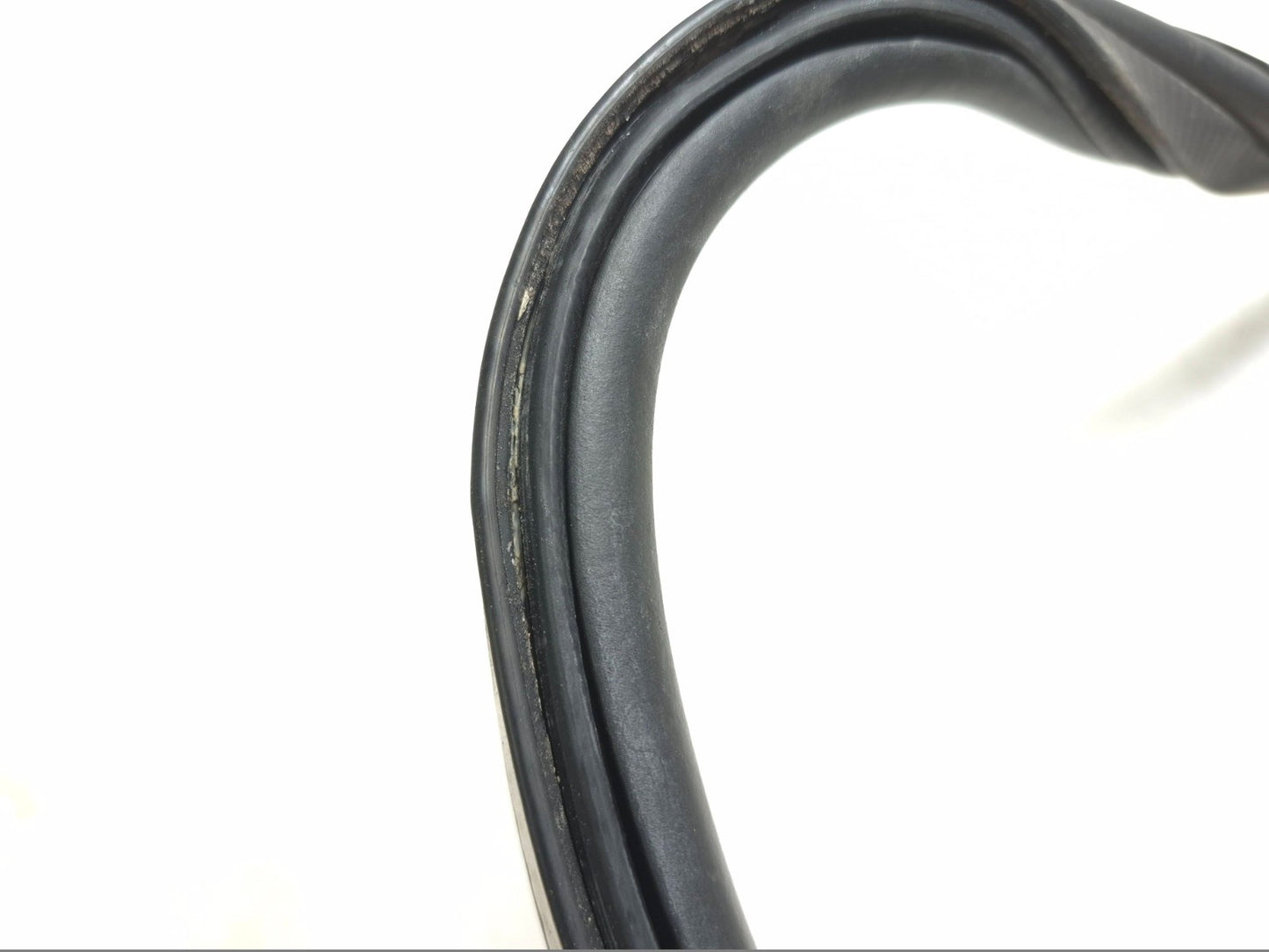 2013 BMW 328i F30 Sedan Trunk Lid Weatherstrip Seal OEM