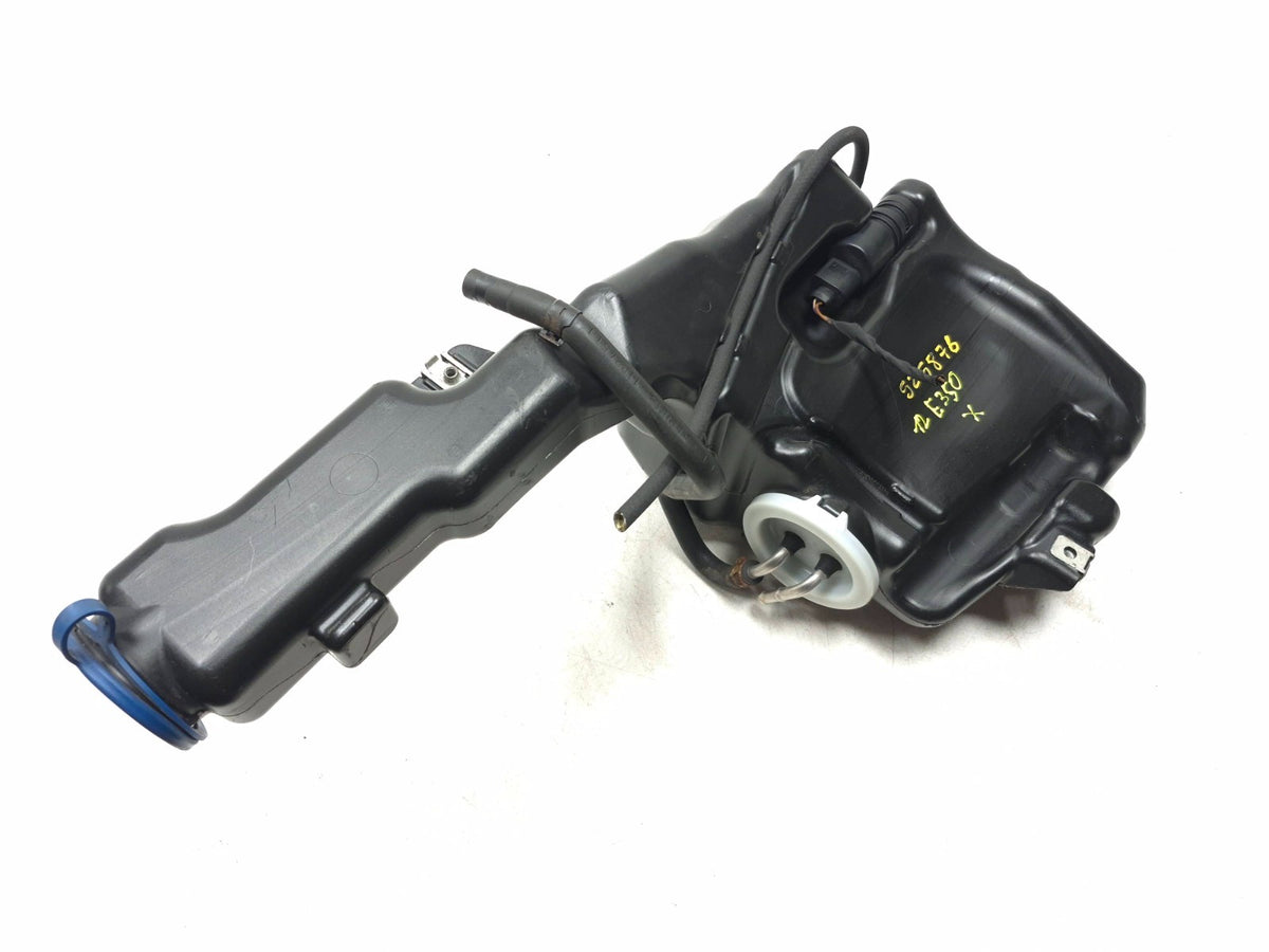 2012 Mercedes-benz E C Class Windshield Washer Bottle Reservoir A2048601860 OEM