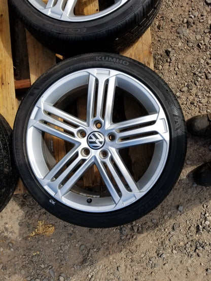 2012 VW Golf GTI Wheel Rim W/ Tire 225/40zr18 4pcs OEM