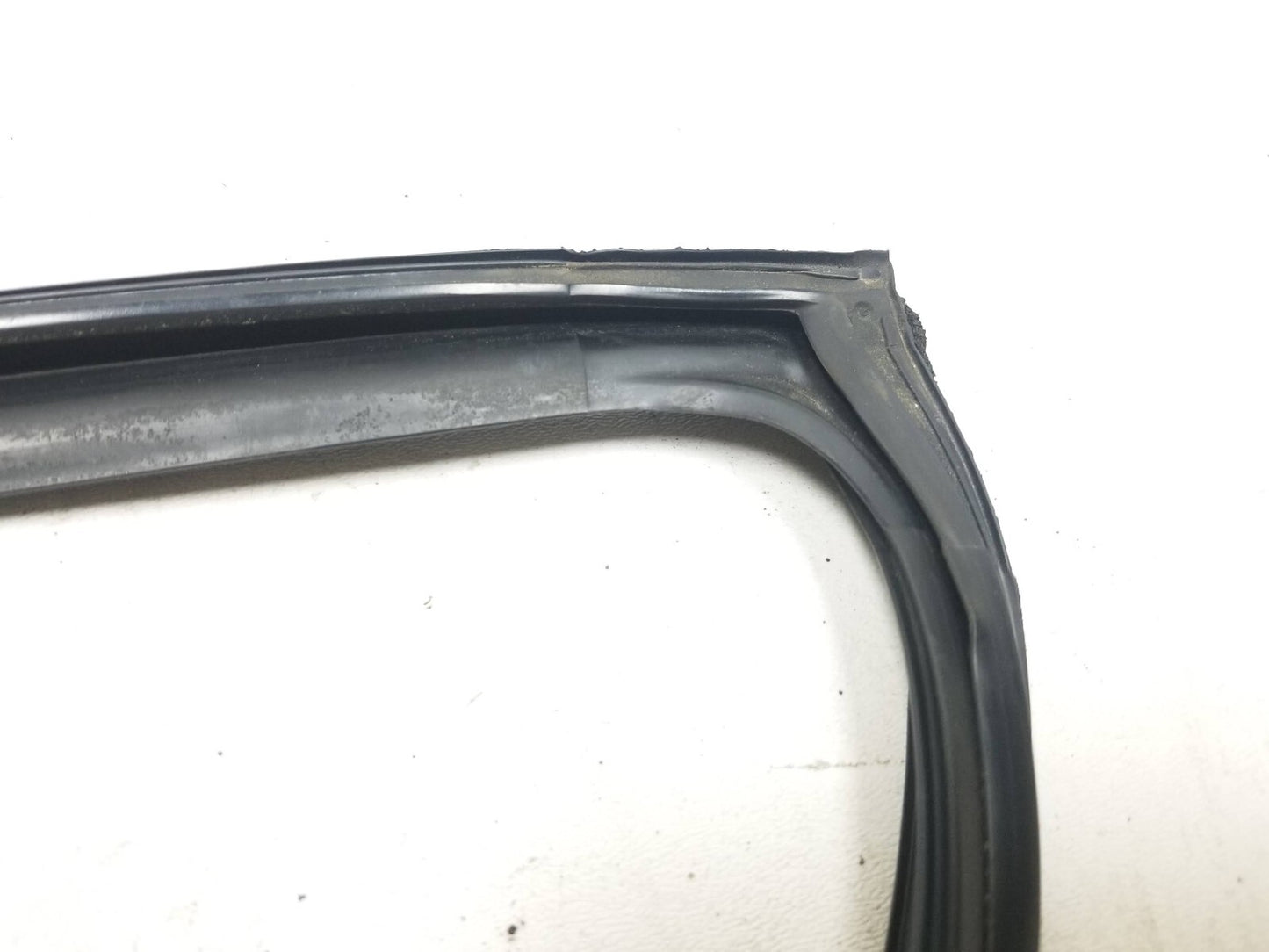 2007-2011 Toyota Camry Door Window Seal & Belt Rear Passenger Side Right  OEM