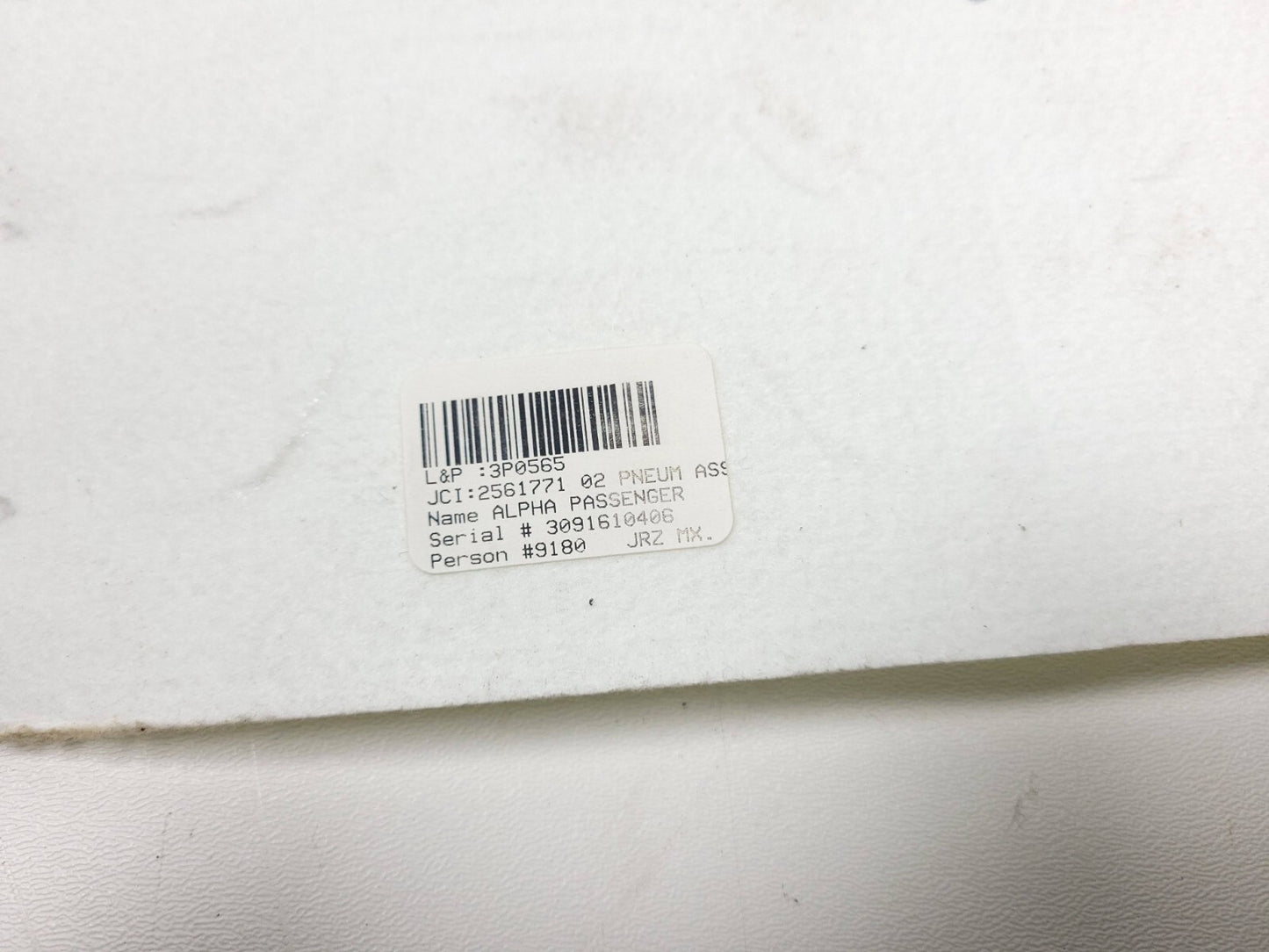 2013 - 2018 Cadillac Ats Front Right Passenger Seat Lumbar Support OEM