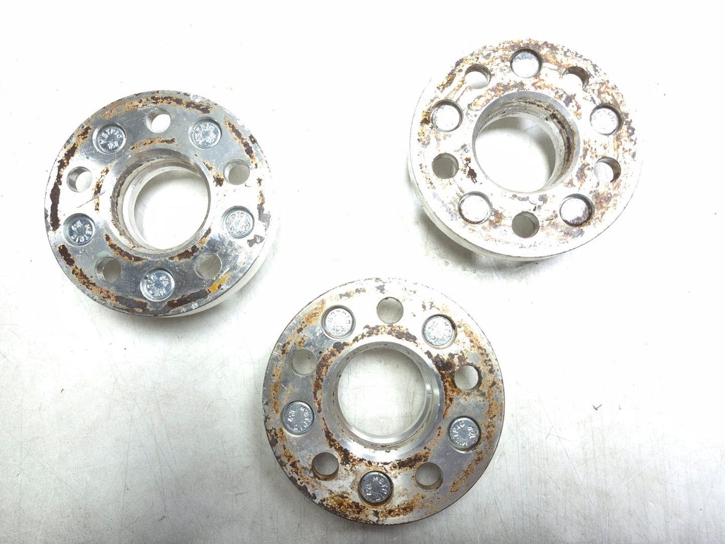2013 Ford Focus St Wheel Adapter 5x108 3pcs OEM