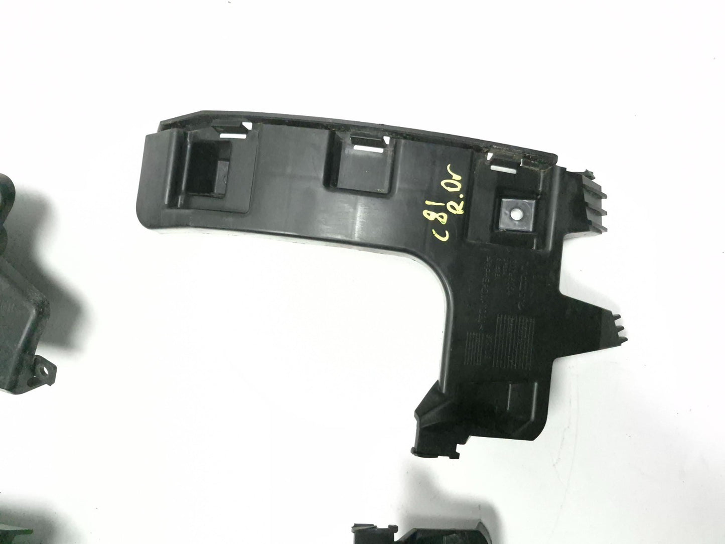 2013 Volvo S60 Bumper Mount Bracket Front & Rear 4 Pcs OEM