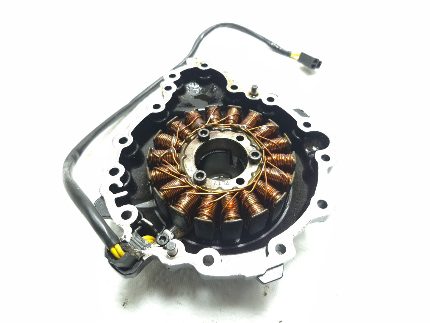 2008 Triumph Sprint St 1050 Alternator Stator W/ Cover OEM