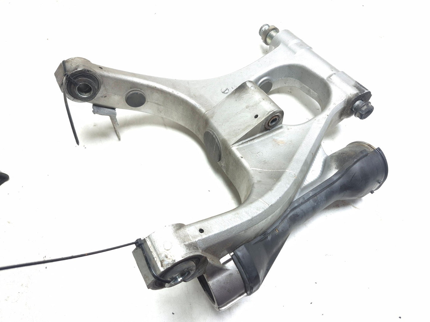 2009 Kawasaki Concours 14 Zg1400 Rear Swingarm OEM