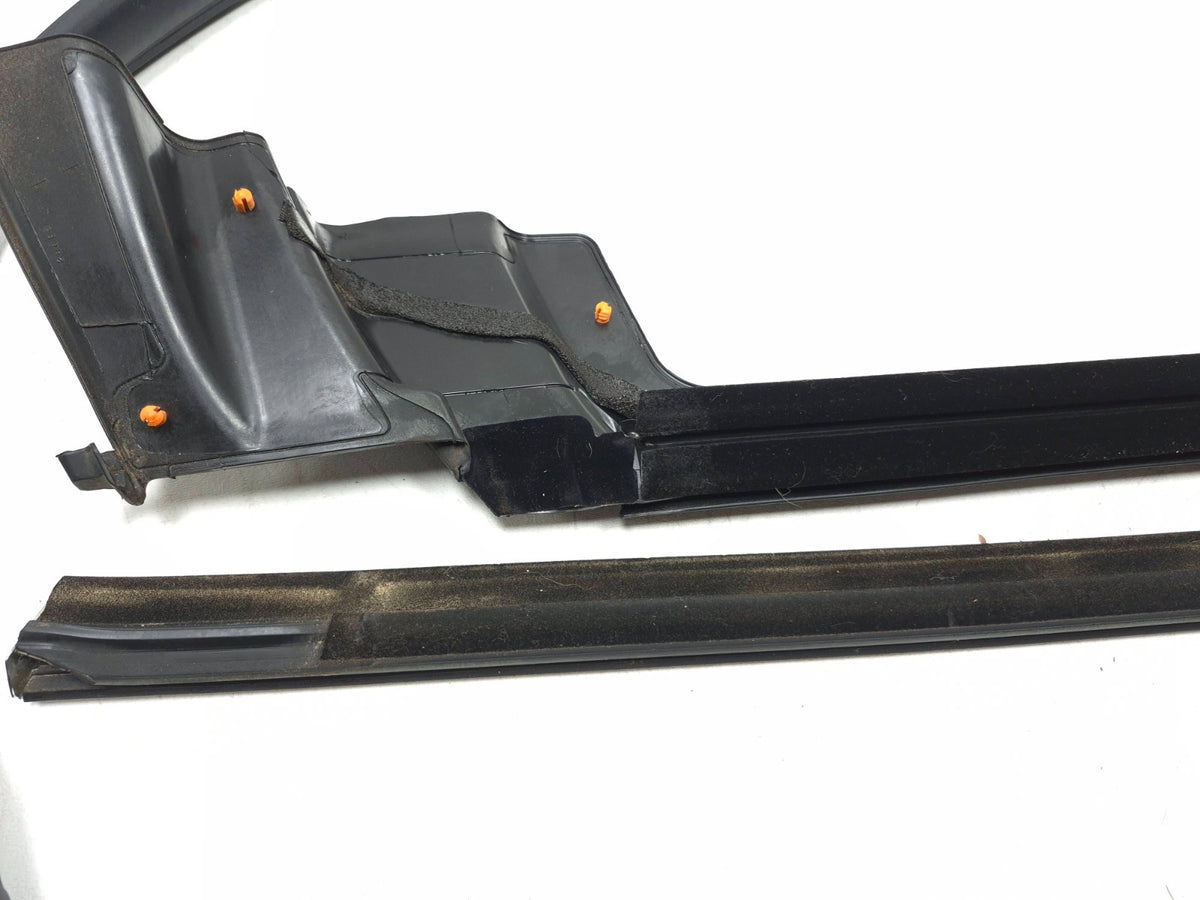 2020 Tesla Model 3 Rear Door Seal & Belt Molding Passenger Side 3 Pcs OEM