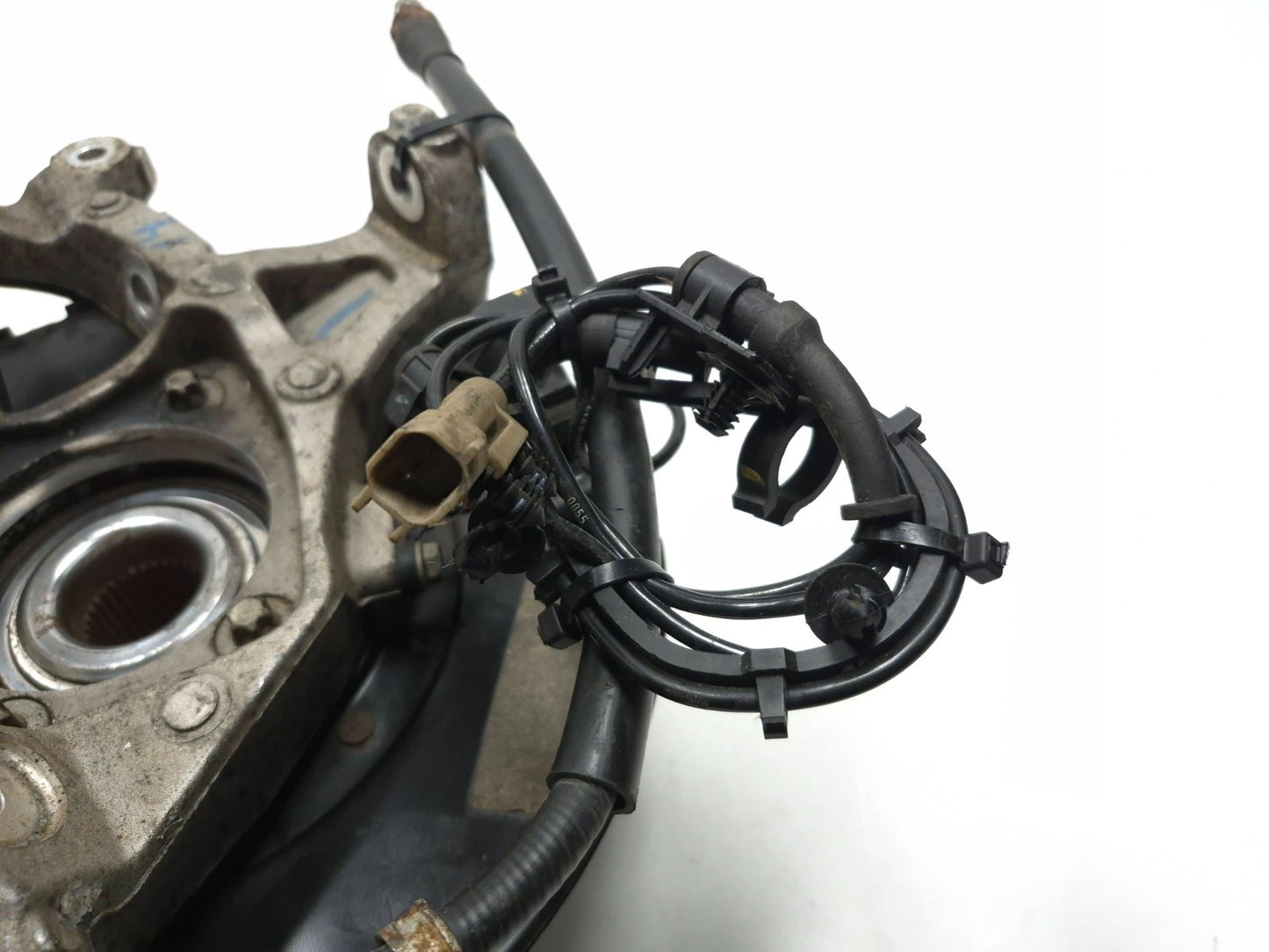 2015 Chrysler 300s Wheel Spindle Knuckle Rear Driver Side Left OEM