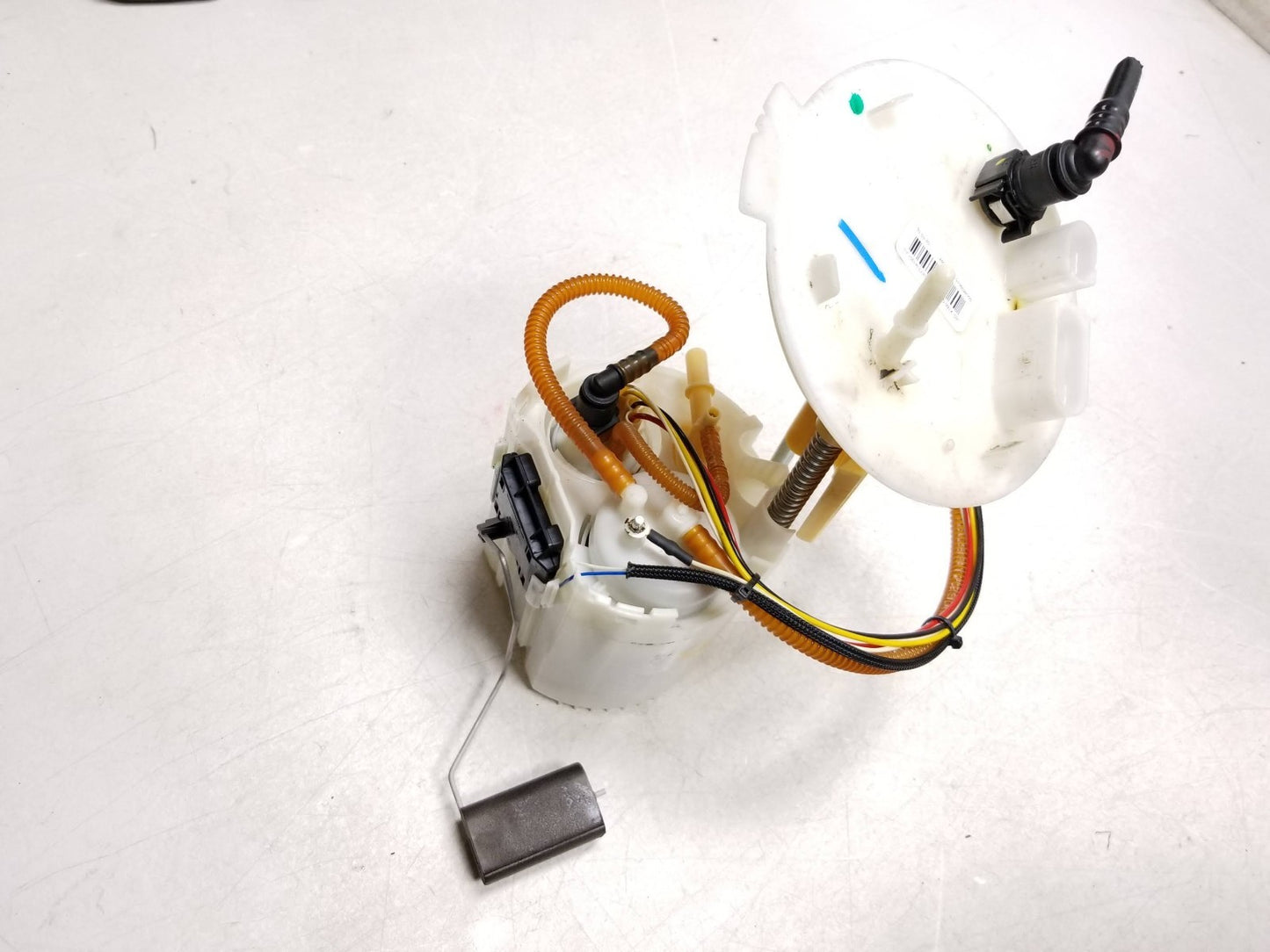 2017-2024 Jaguar Xe Fuel Gas Tank Pump Unit OEM T4n7832