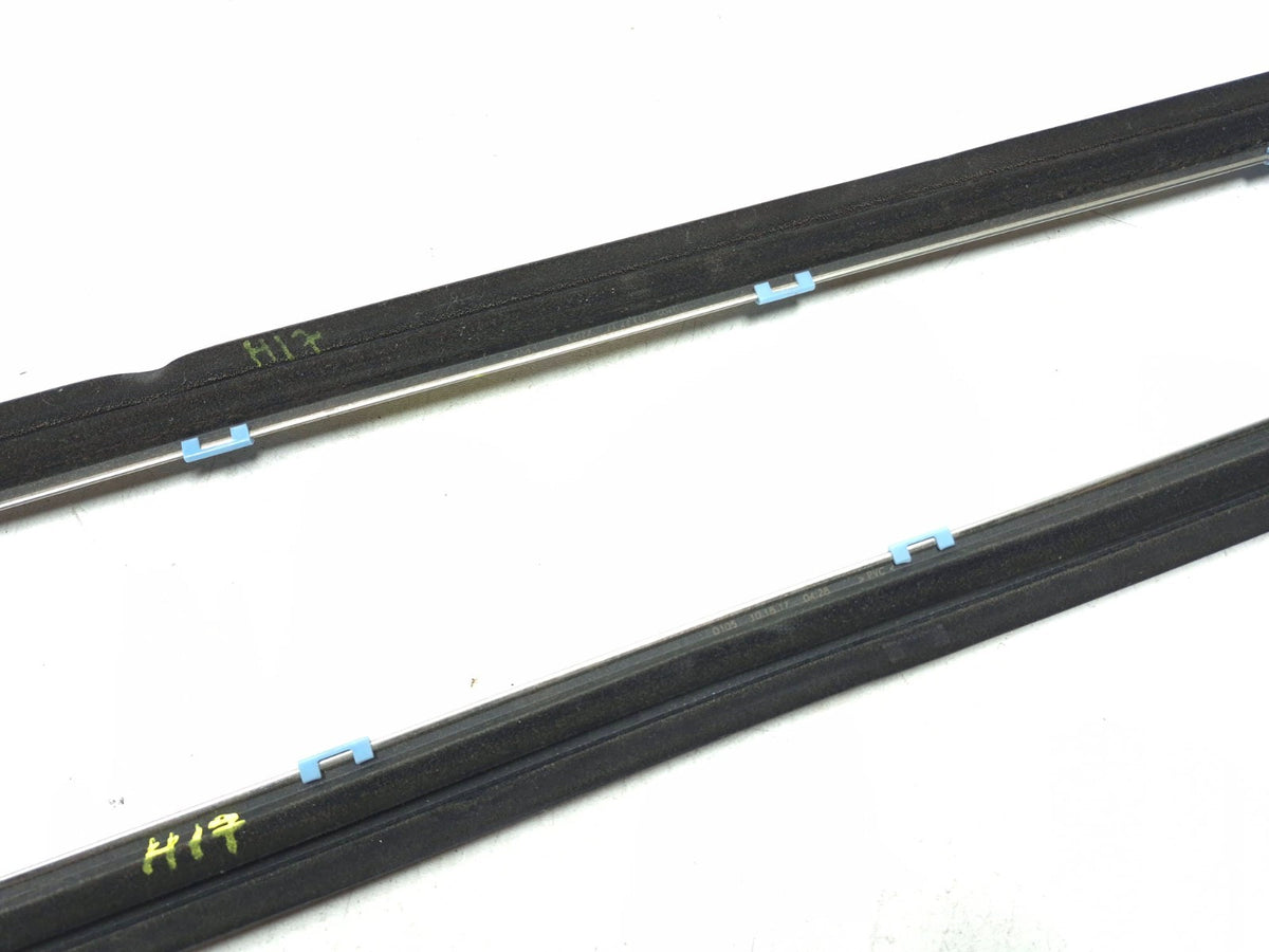 2017 Toyota Highlander Front Door Window Belt Molding Left & Right OEM