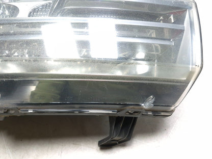 2008 Lincoln Navigator Headlight Driver Side Left OEM *damaged*