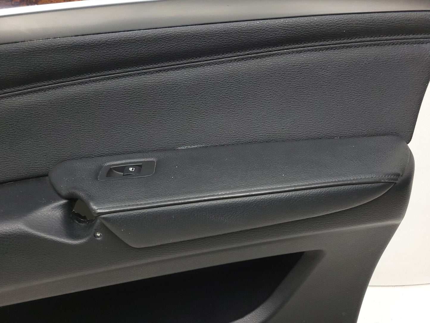 2007 - 2013 BMW X5 E70 Front Door Panel Trim Passenger Side Right OEM