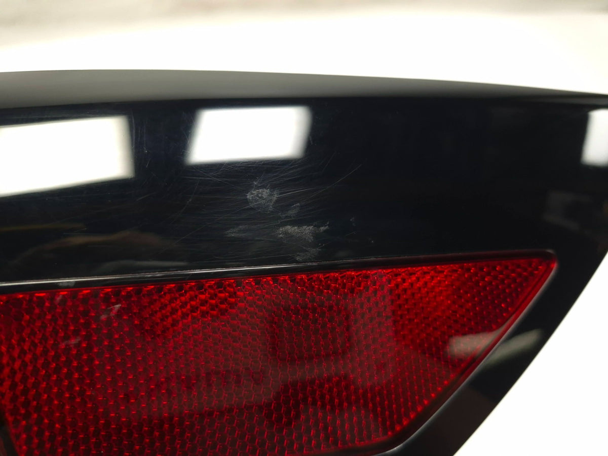 2020 Tesla Model 3 Rear Quarter Reflector Trim Panel Passenger Side Right OEM