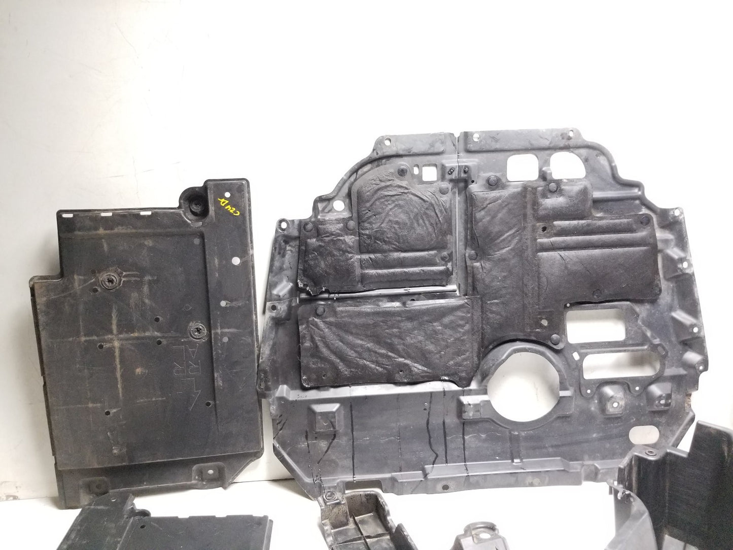 11-17 Lexus CT200h Shield Underbody Floor Cover Oem✅