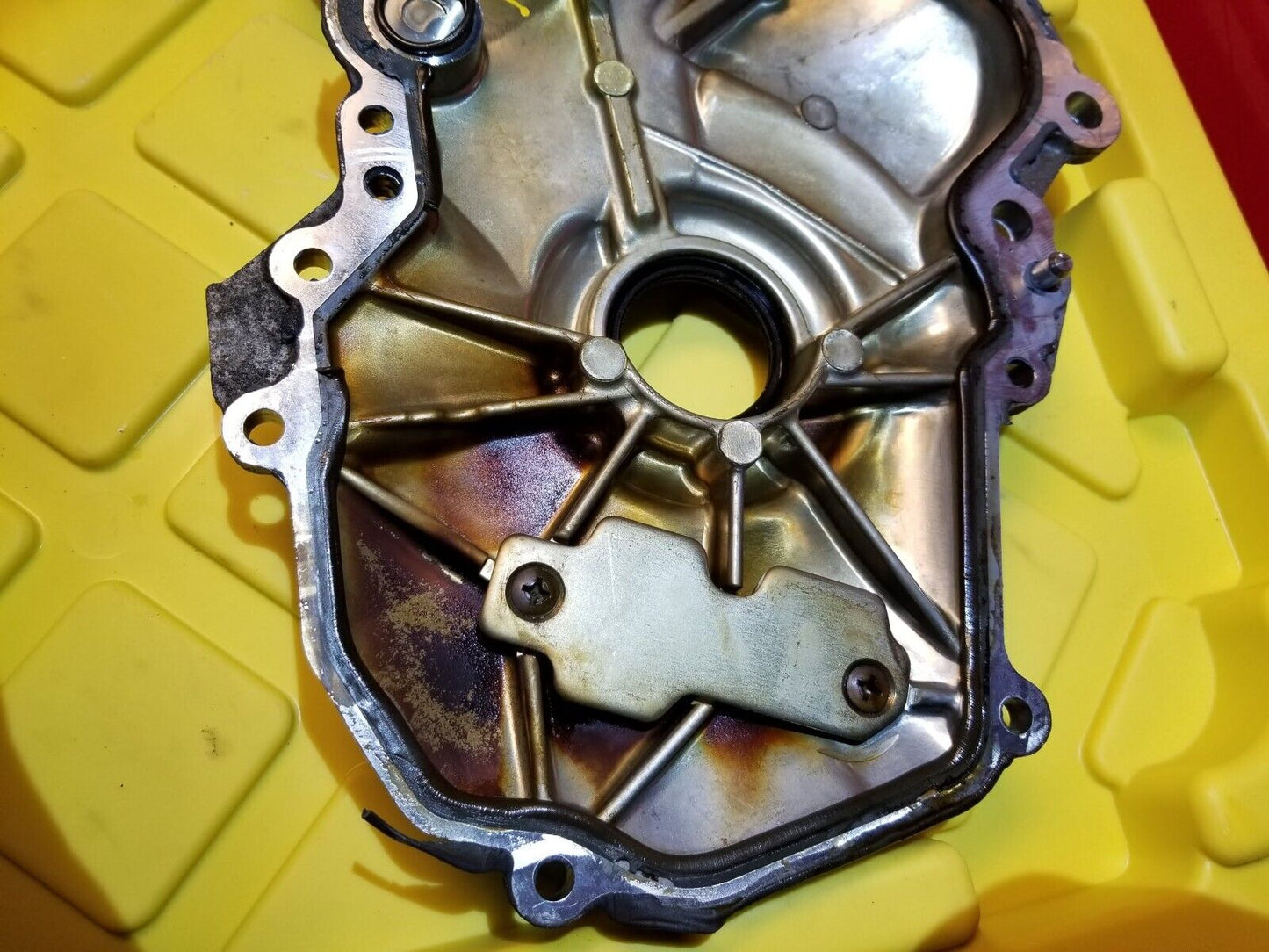 13 - 16 Nissan Sentra Engine Timing Cover 1.8l OEM