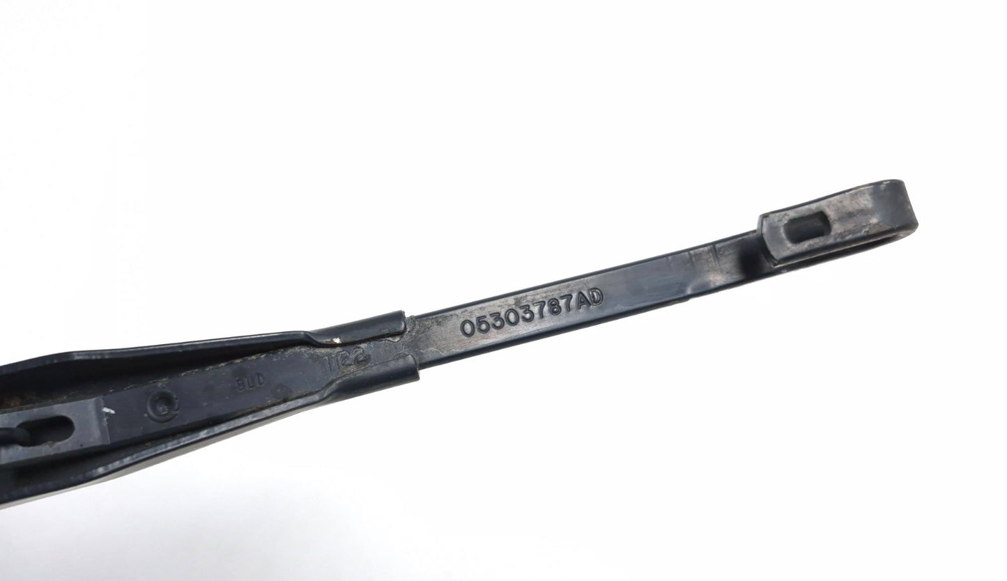 2010 Dodge Caliber Sxt Rear Wiper Arm 05303787ad OEM