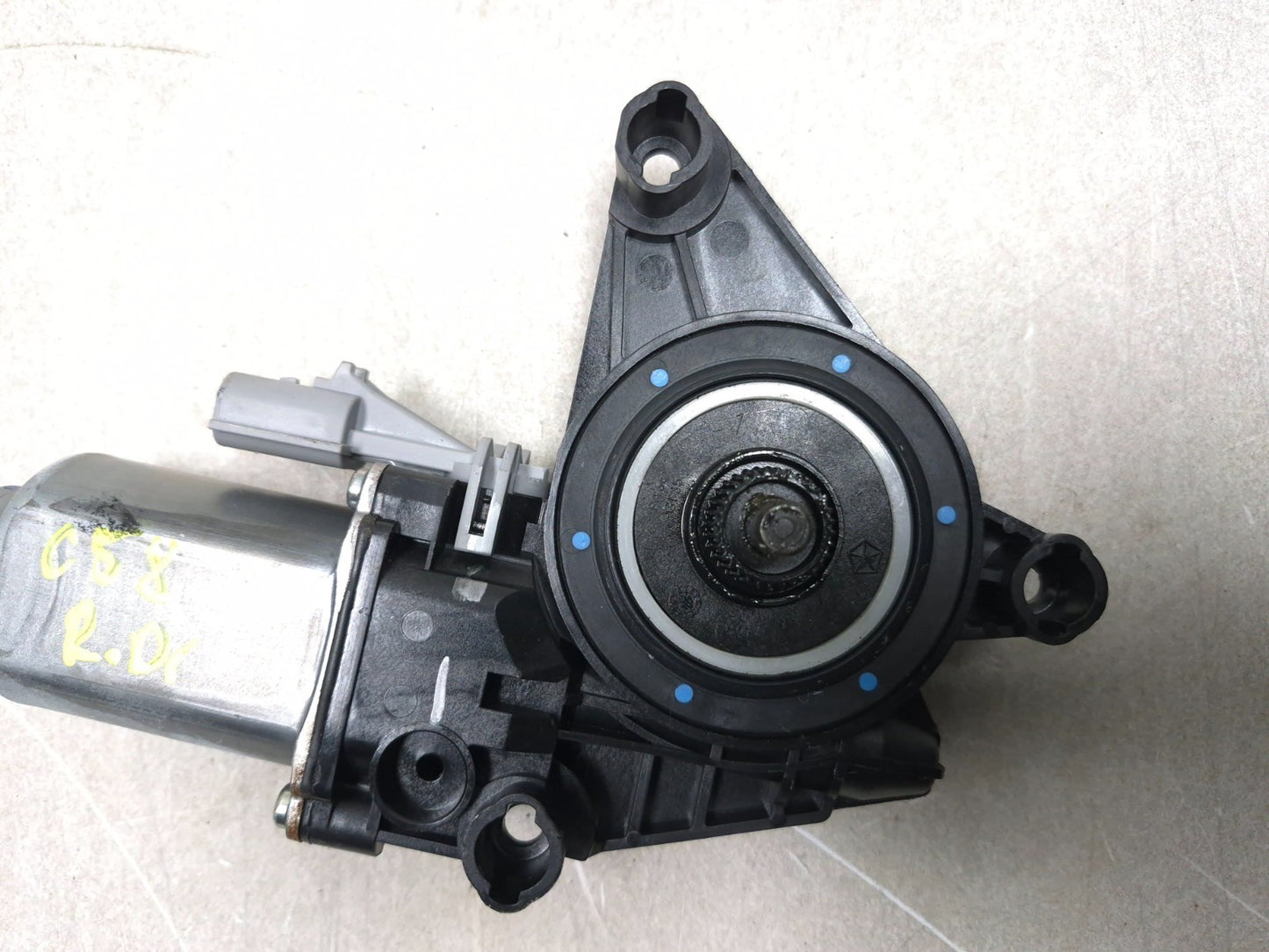 2018 Chrysler 300 Limited AWD Rear Driver Side Window Regulator Motor OEM