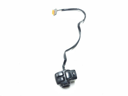 2004 Harley Davidson Touring Electra Glide Left Handlebar Switch OEM