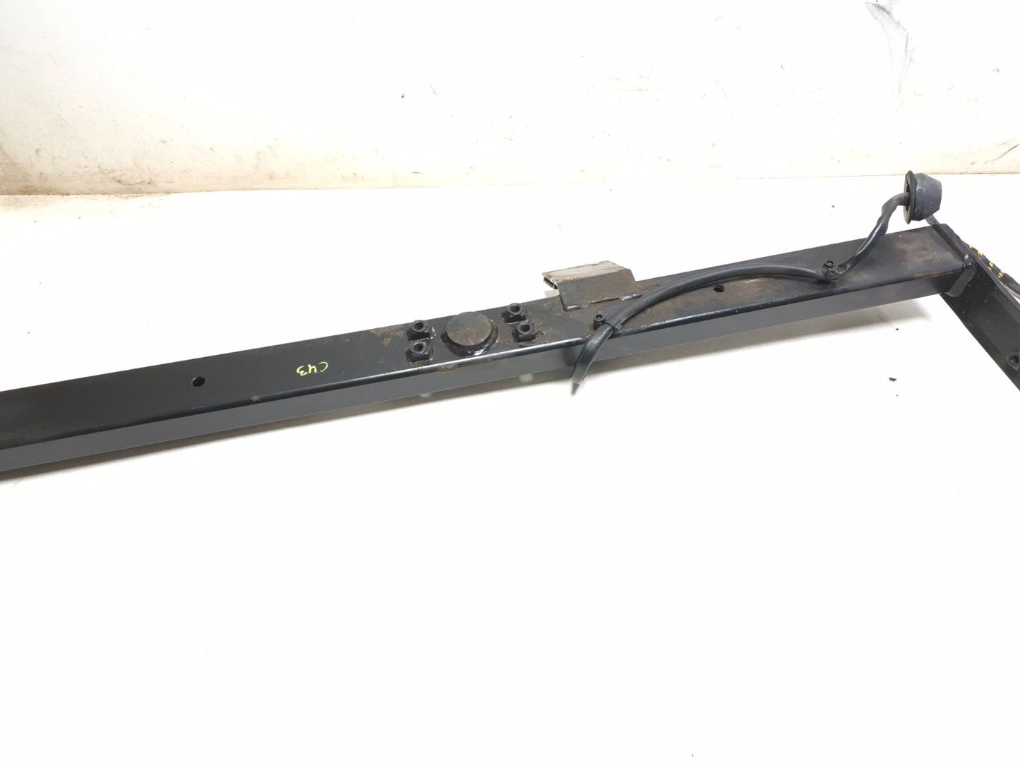 2011 Volkswagen Tiguan 2.0l Rear Bumper Reinforcement Impact Bar OEM