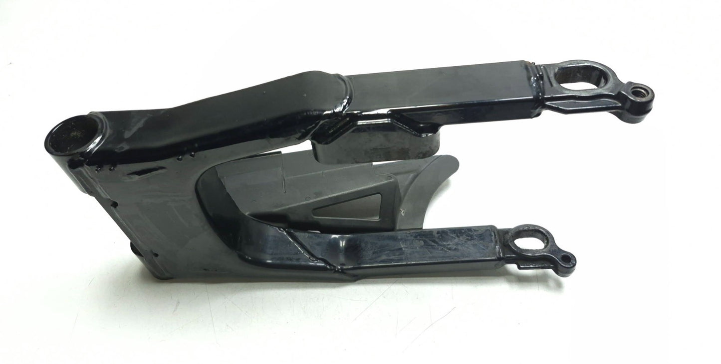 2007 Harley-davidson Street Glide Rear Swingarm OEM