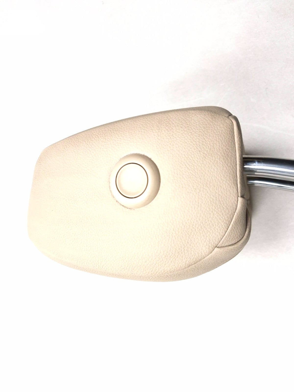 2017 Jaguar Xe Front Seat Headrest Left Or Right OEM