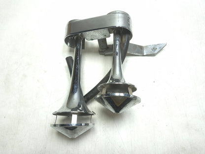 2001 Kawasaki Vulcan 1500 Vn1500 Classic Air Horn & Compressor Pair OEM