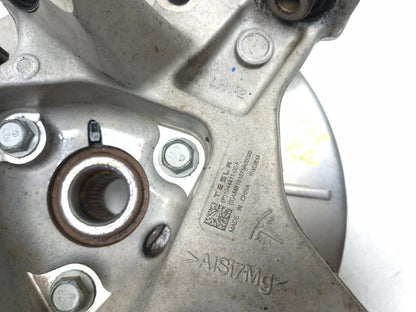 2018 Tesla Model 3 Rear Spindle Knuckle W/ Hub Driver Side 1044411-00-f OEM