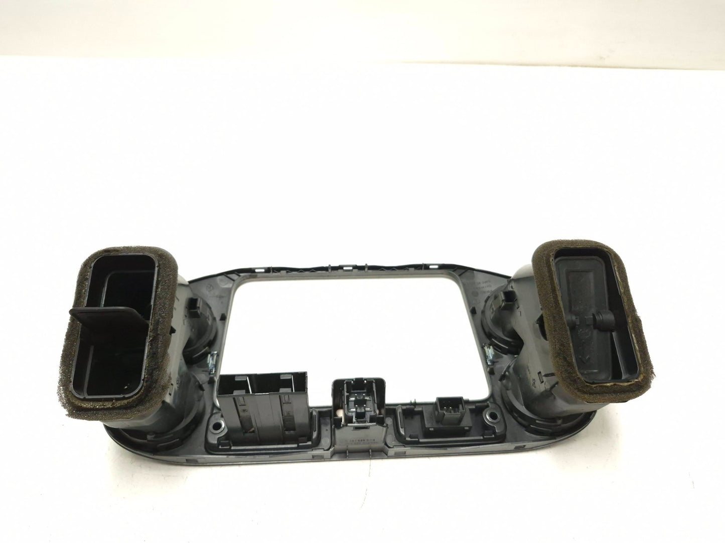 2011 Volkswagen Tiguan Dashboard Radio Trim Bezel With Air Vent Grille OEM