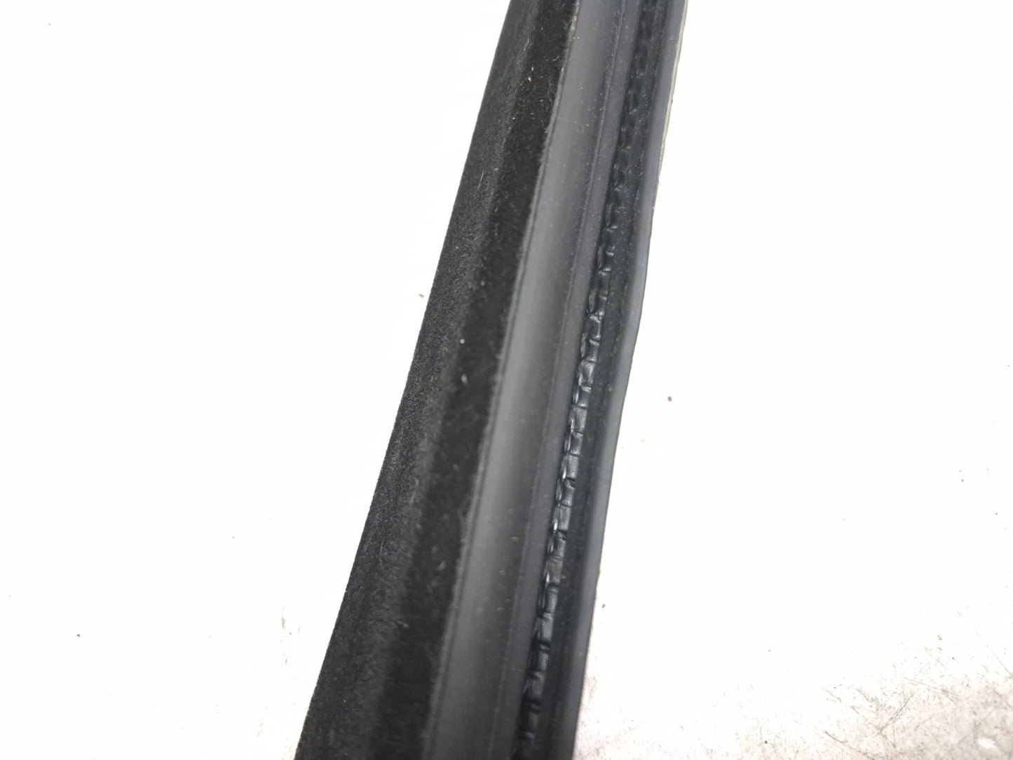 2008 Lincoln Navigator Front Door Weatherstrip Seal Passenger Side Rh 3pcs OEM