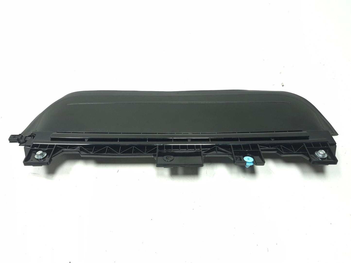 2022 Kia Stinger Rear High Mount 3rd Stop Brake Lamp OEM