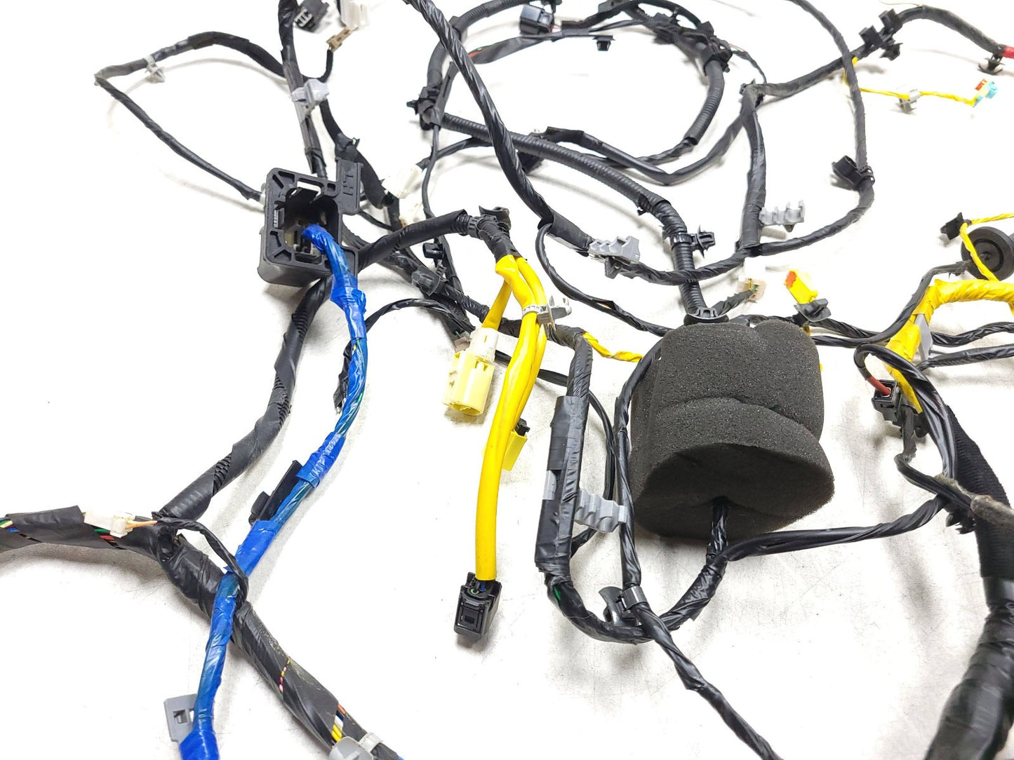 2012-2017 Hyundai Accent Interior Wire Harness Assy-floor OEM 91565-1r010