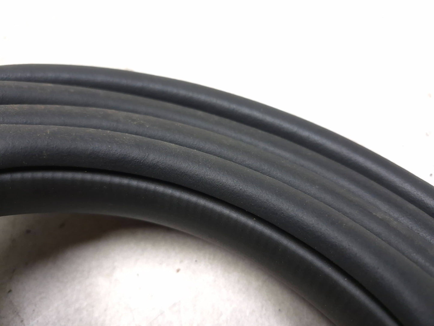 2014 Hyundai Sonata Front Door Weatherstrip Seal Passenger Side Right 2pcs OEM