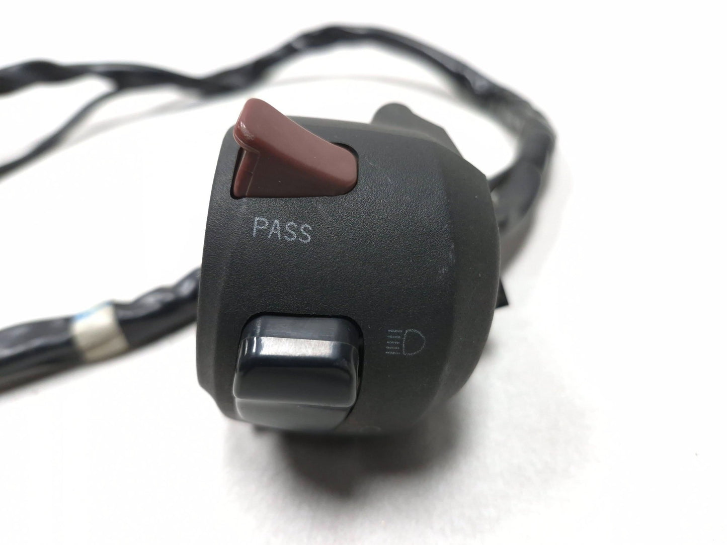 2015 Yamaha Yzf-r3 Left Handlebar Headlight Turn Horn Switch OEM