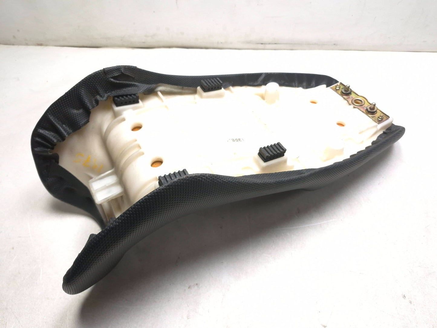 2001 Suzuki Gsx 750f Katana Seat OEM