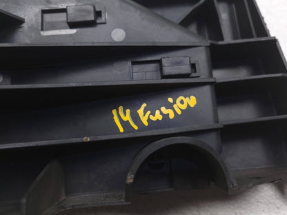 2014 Ford Fusion Battery Junction Fuse Box OEM