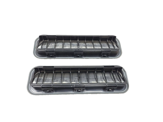 09-14 Hyundai Genesis Rear Quarter Pressure Vent Grille Pair OEM Sedan