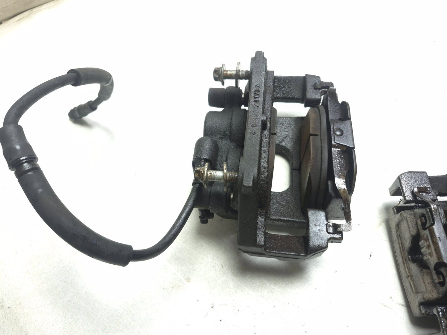 2008 BMW X6 E71 Brake Caliper Left & Right Pcs 4 OEM